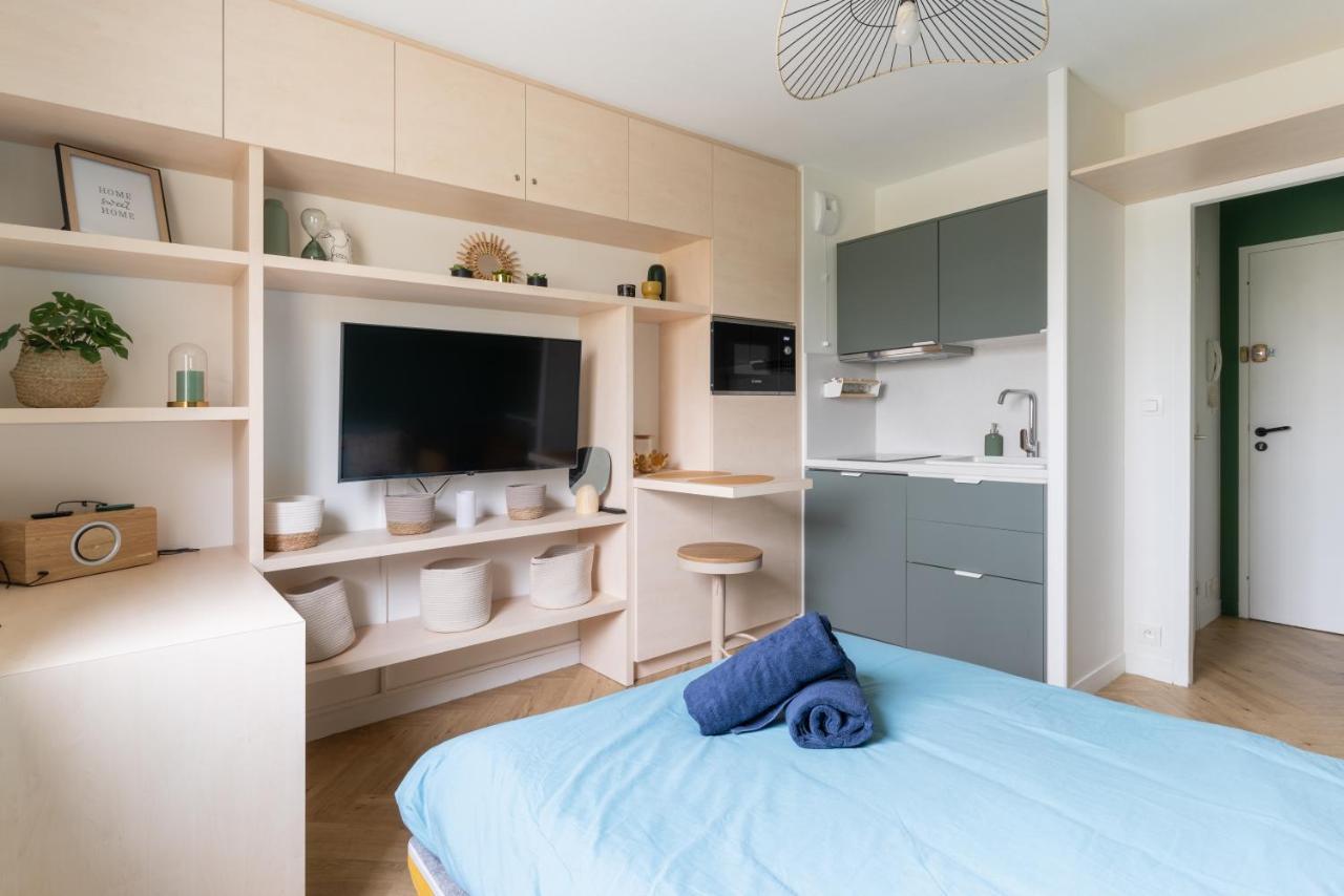 Studio Refait A Neuf Avec Parking En Bord De Loire Nantes Bagian luar foto